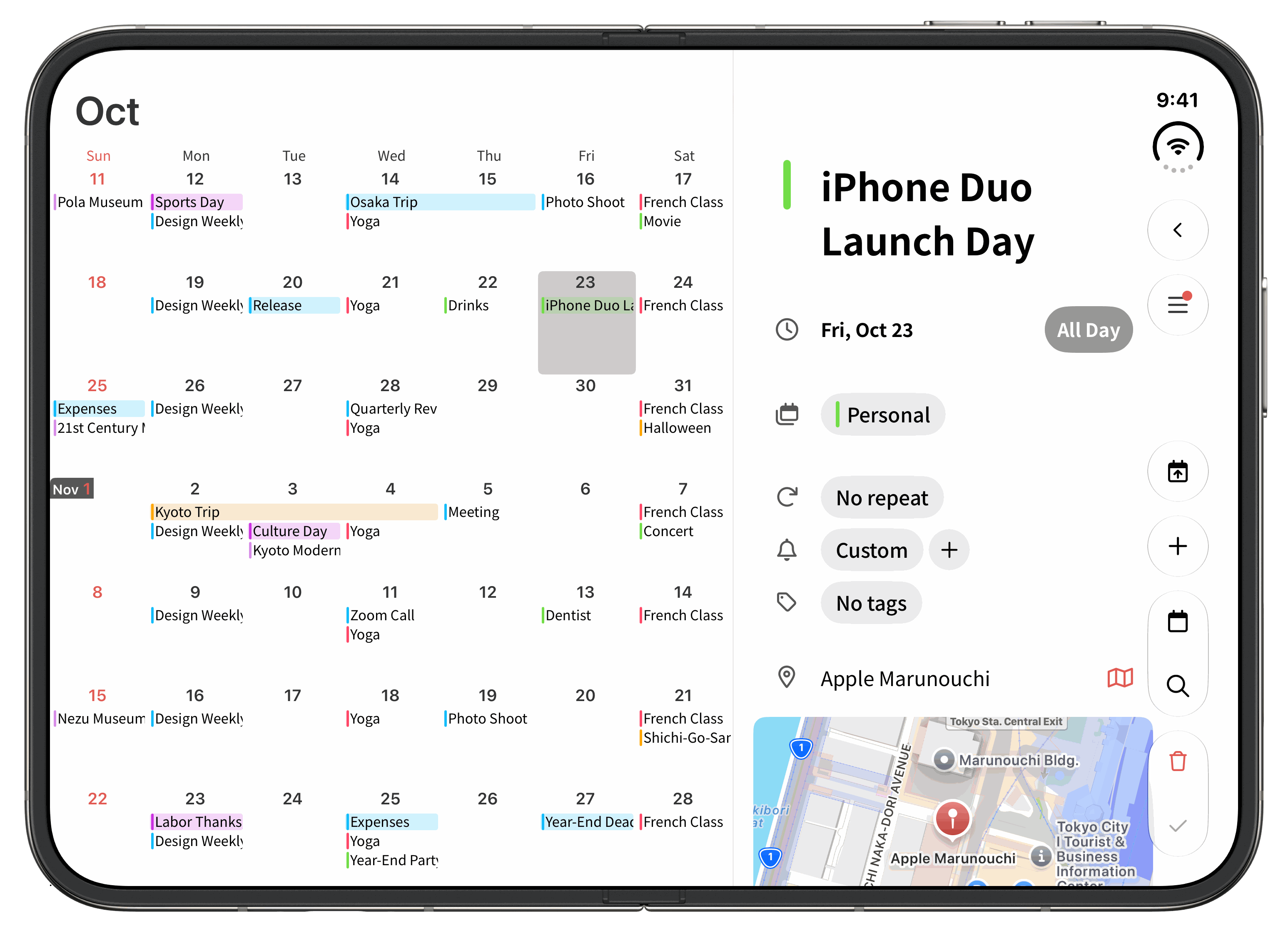 Event details on the unfolded display (with device frame)